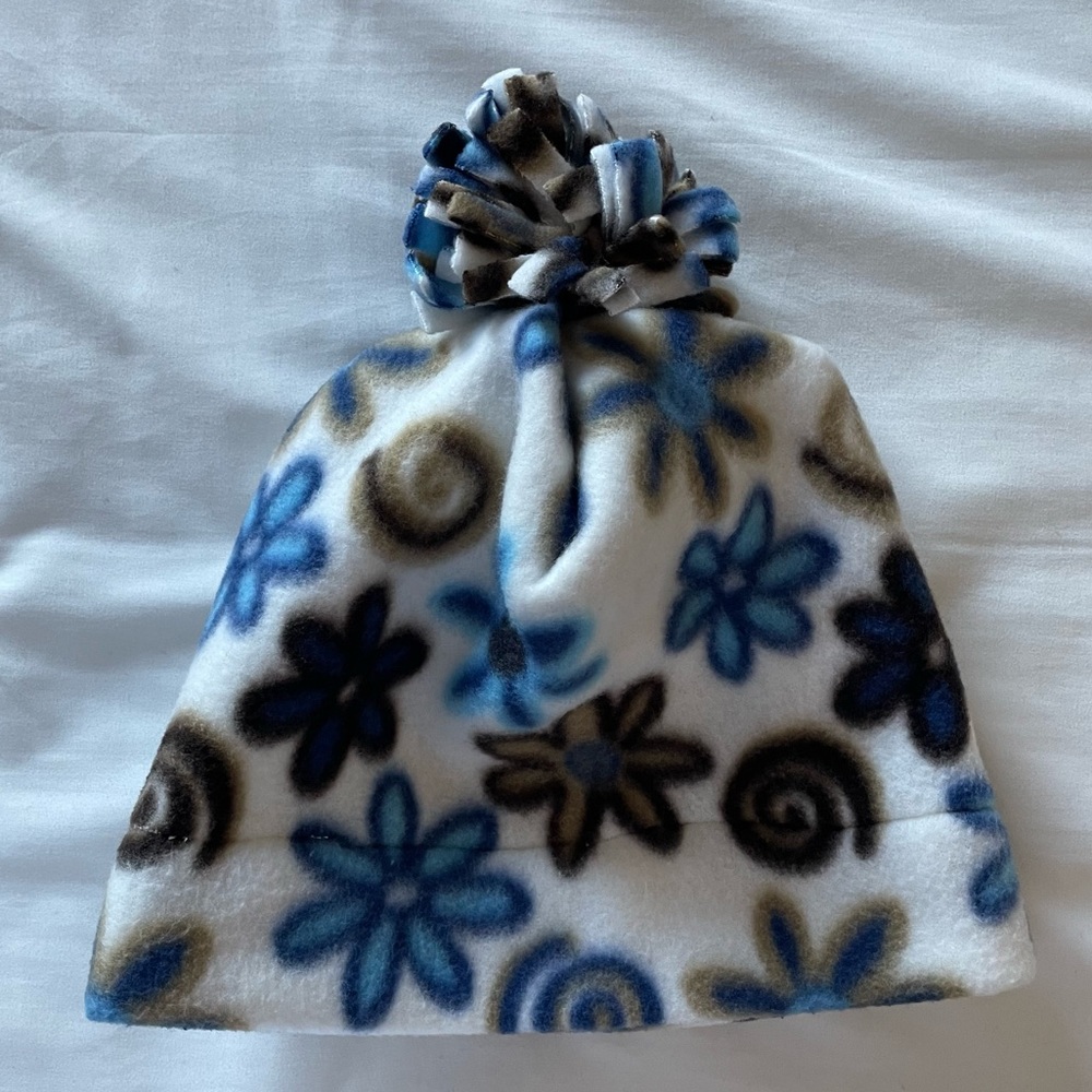 HAT - Handmade white, blue, and tan fleece pom pom hat